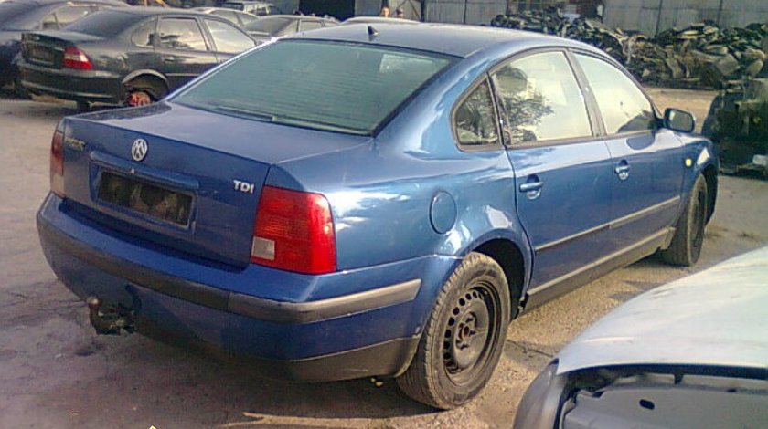 Dezmembrez VW Passat B5