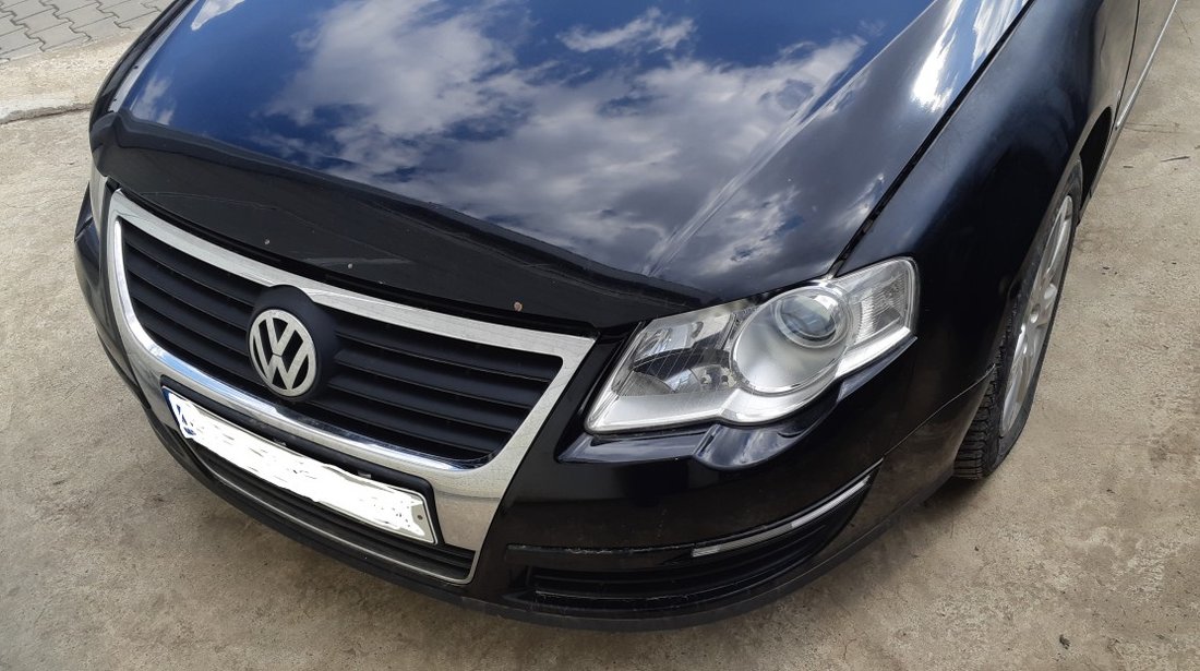 Dezmembrez VW Passat B6, 1.9 diesel, an 2006, BXE