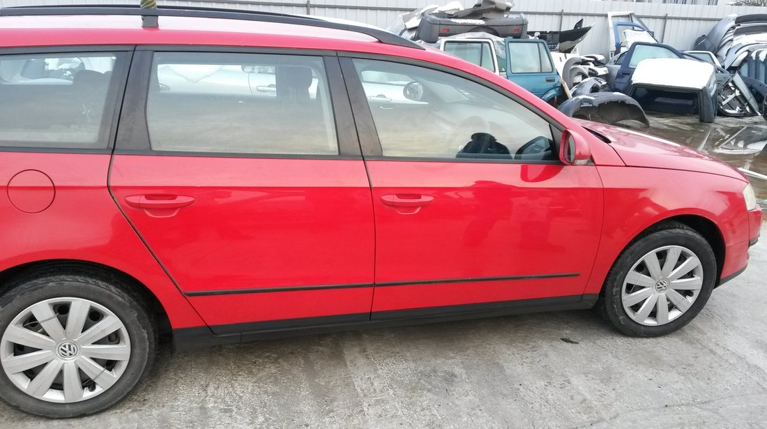 Dezmembrez VW Passat B6, 1.9 TDI, an 2006, BKC