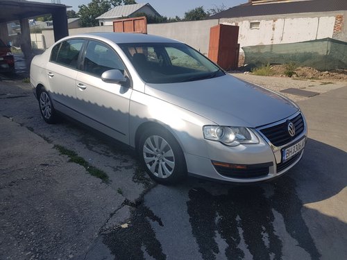 Dezmembrez VW Passat B6 2.0TDi 110cp CBDC cutie manuala start stop an 2009