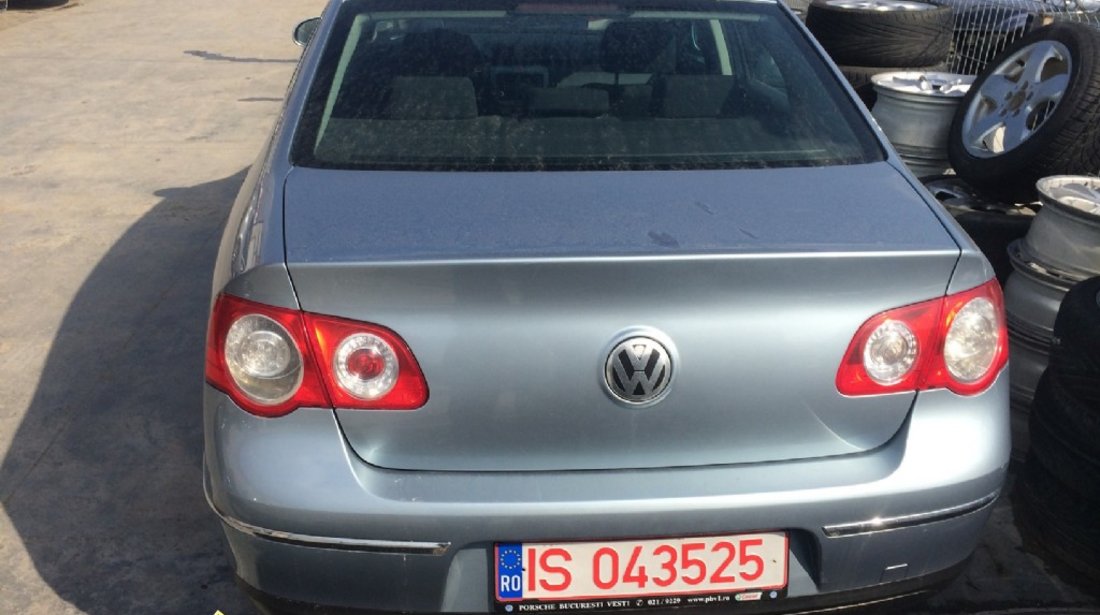 Dezmembrez VW PASSAT B6 2 0TDI 2007