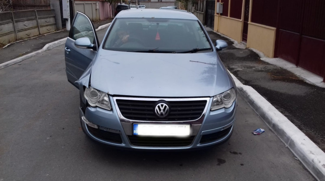 Dezmembrez VW PASSAT B6 2005 - 2010 2.0 TDI 16V BKP ( CP: 140, KW: 103, CCM: 1968 ) Motorina