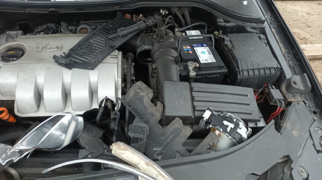 Dezmembrez VW PASSAT B6 2005 - 2010 2.0 TDI BMP ( CP: 140, KW: 103, CCM: 1968 ) Motorina