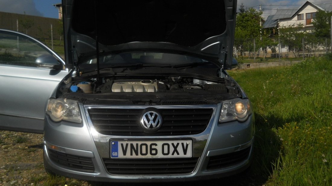 Dezmembrez Vw Passat B6 Combi 1 9 Tdi Bkc Bxe 105 Cai 2006