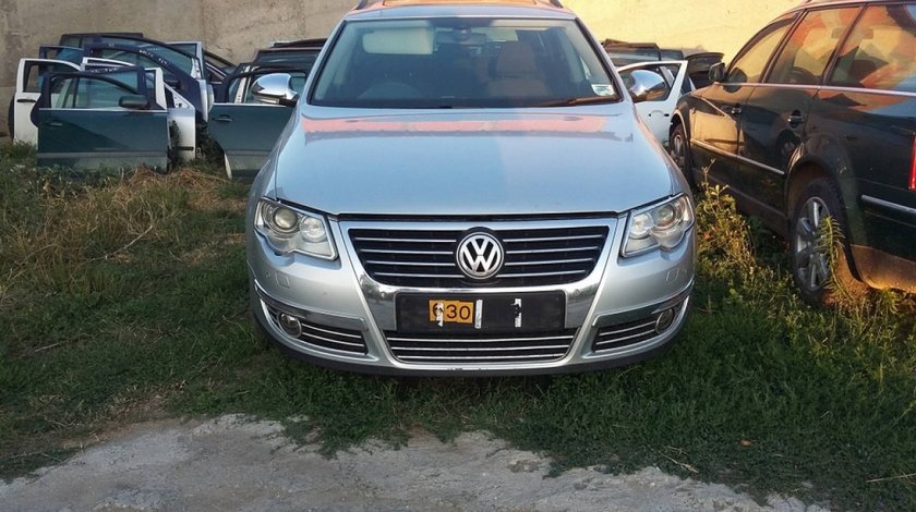 Dezmembrez vw passat b6 combi 1.9 tdi bls cu filtru particule