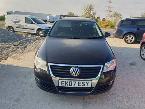 Dezmembrez VW Passat B6 Variant 2.0 TDi 140 cai motor BKP 6 trepte cutie manuala an 2007