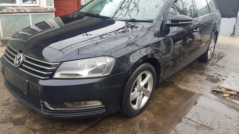 Dezmembrez Vw passat b7 break 1.6 tdi 105 cp cod motor CAY