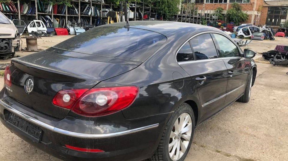 Dezmembrez Vw Passat CC cu garantie