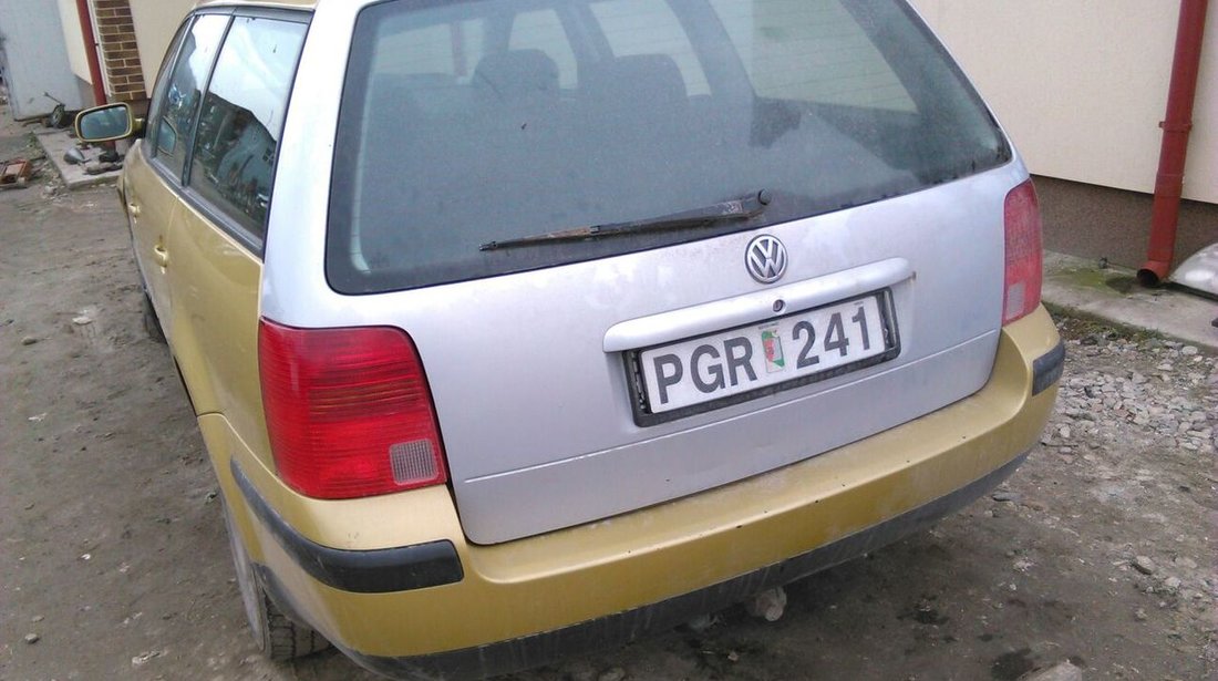 dezmembrez vw passat motor 1.8 turbo benzina an 1999