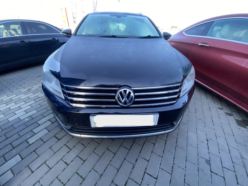 Dezmembrez VW Passat Variant (365) 2.0 TDI 2012,CFFB