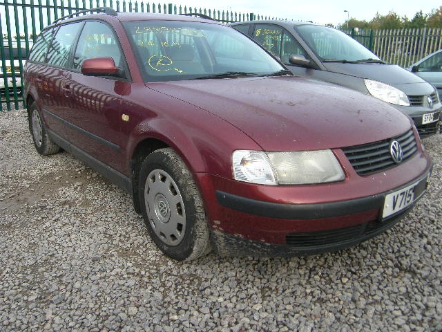 Dezmembrez Vw Passat Variant 5, 1.8T, orice piesa!