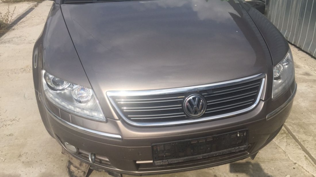 Dezmembrez vw phaeton 2009 3.0 tip motor cară 233 cai