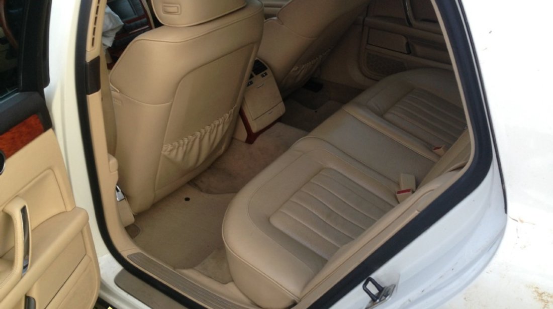 Dezmembrez vw phaeton 3 0 bmk diesel