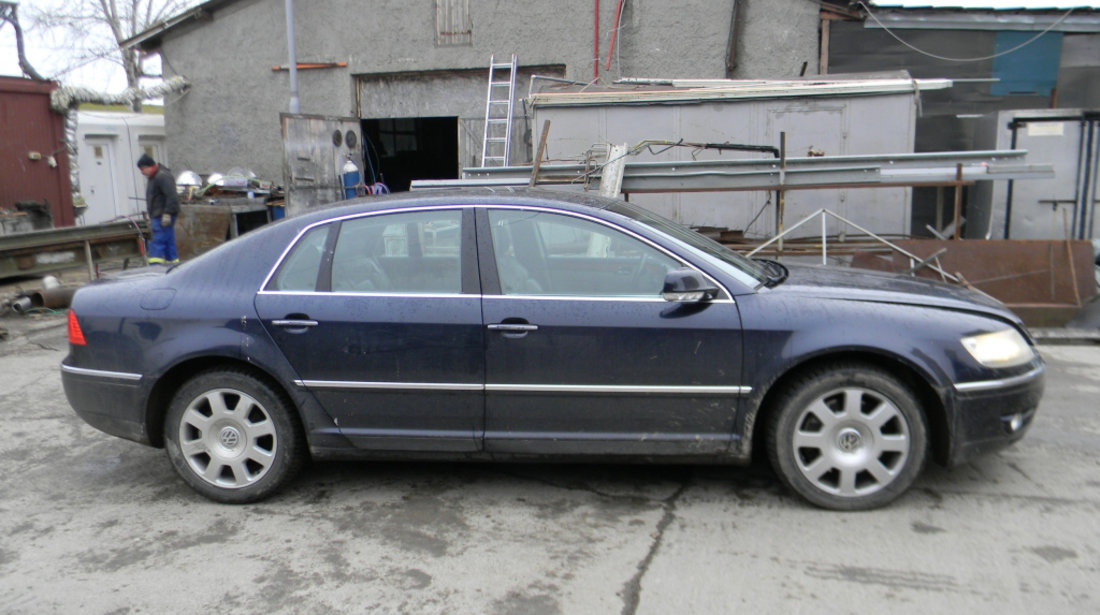 Dezmembrez VW PHAETON (3D) 2002 - Prezent 3.0 V6 TDI 4motion BMK ( CP: 224, KW: 165, CCM: 2967 ) Motorina