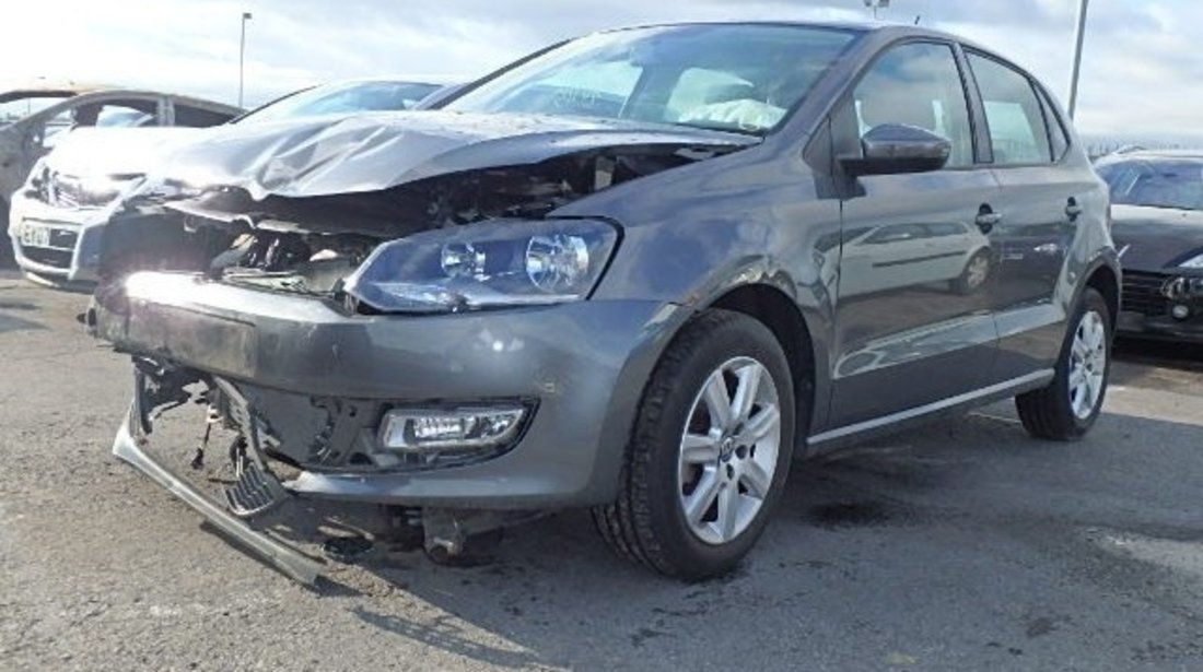 Dezmembrez vw polo 1.6tdi an 2011