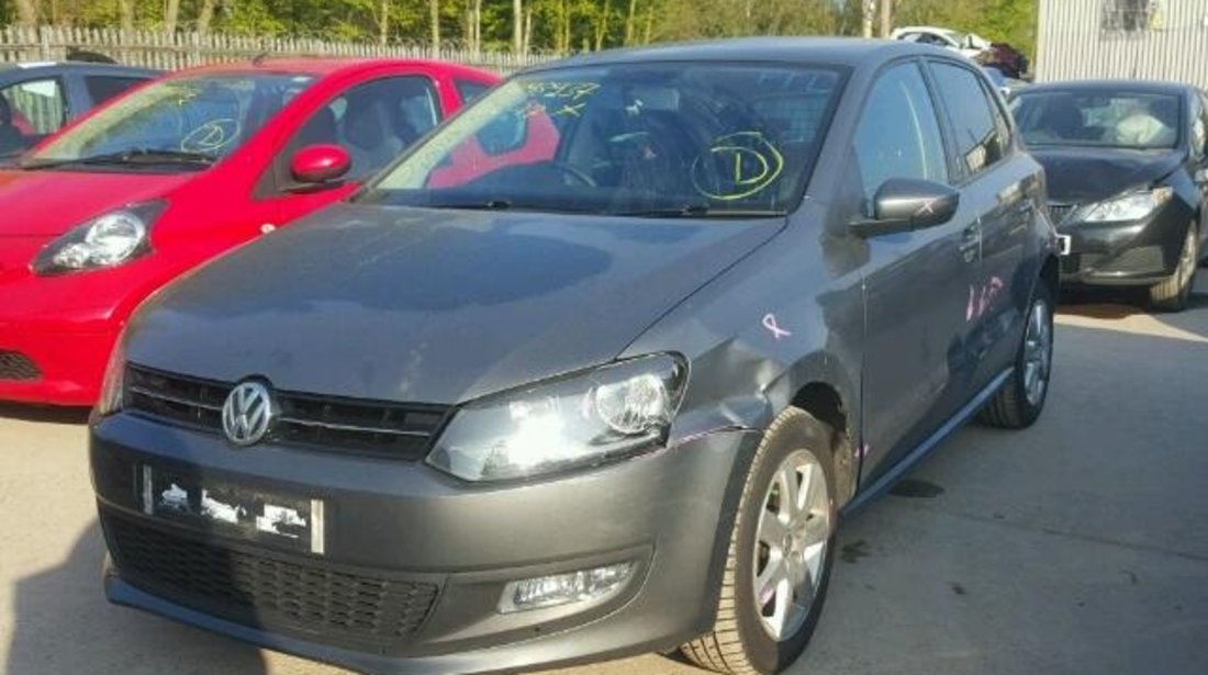 Dezmembrez Vw Polo 2013 1.6tdi