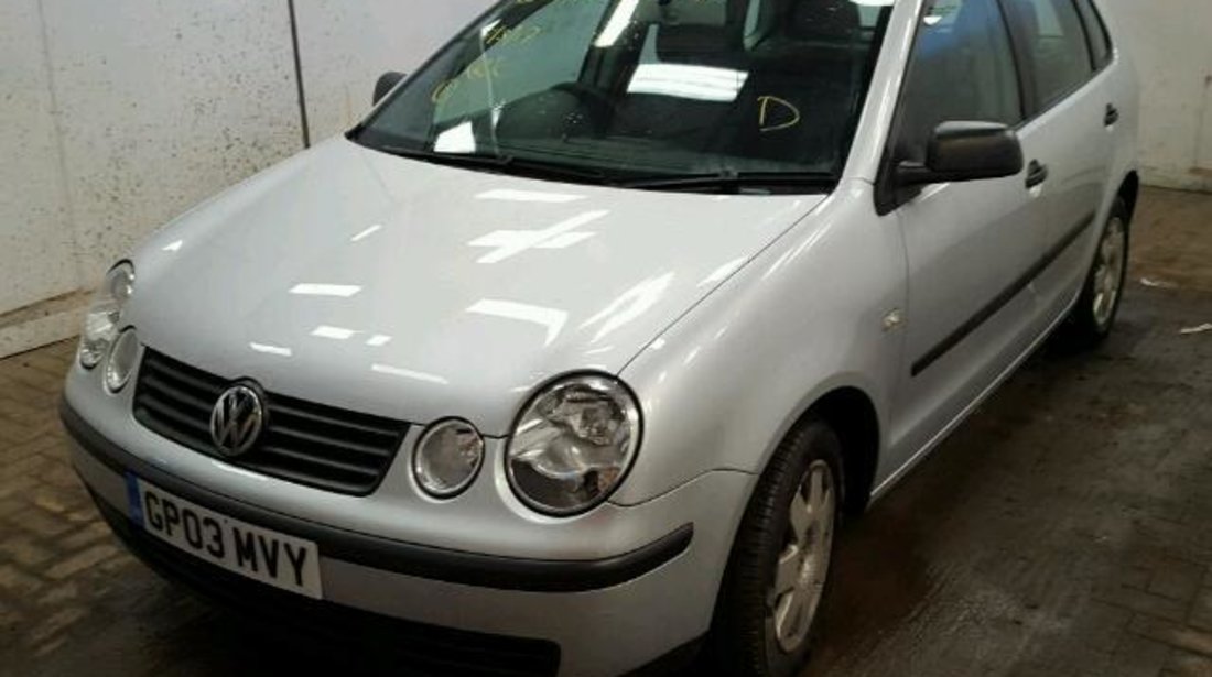 Dezmembrez VW Polo 9n 1.2 12v