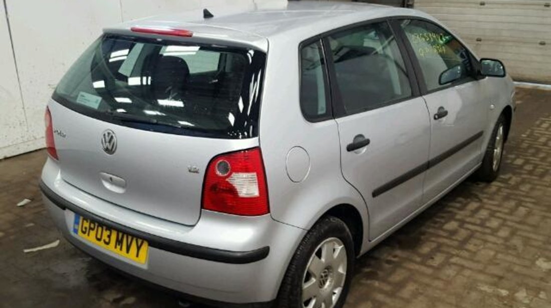 Dezmembrez VW Polo 9n 1.2 12v