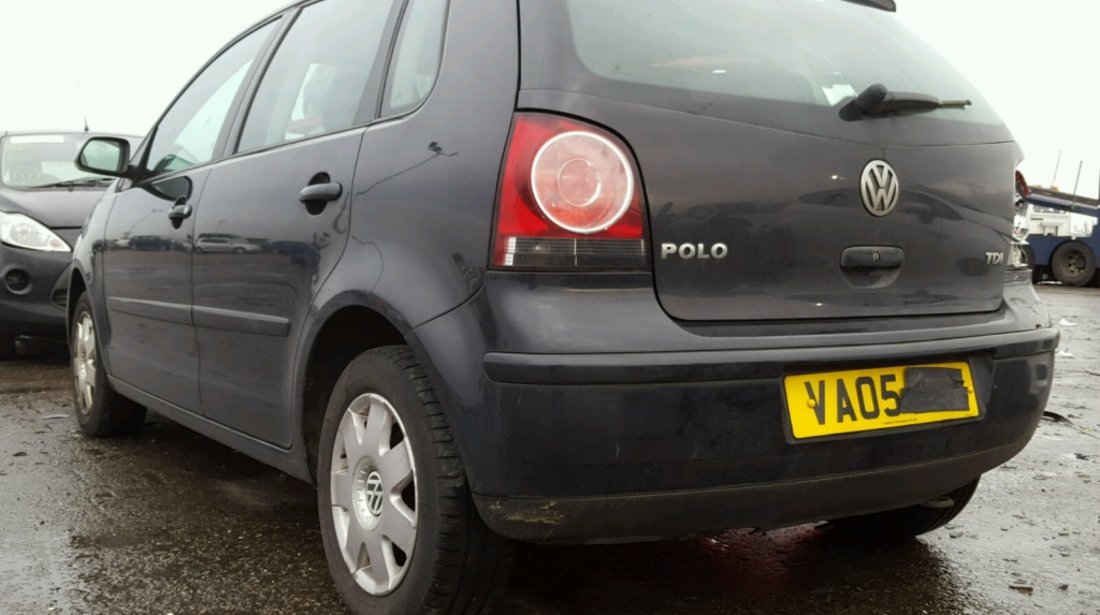 Dezmembrez Vw Polo 9N 1.4tdi AMF