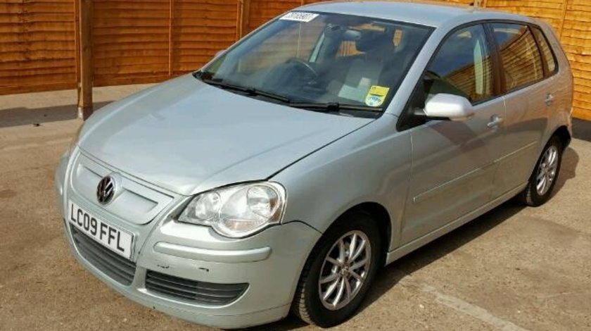 Dezmembrez Vw Polo 9N 1.4tdi BNM