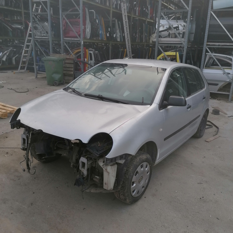 Dezmembrez VW POLO (9N, 9N3) 2002 - 2010 1.4 FSI AXU ( CP: 86, KW: 63, CCM: 1390 ) Benzina