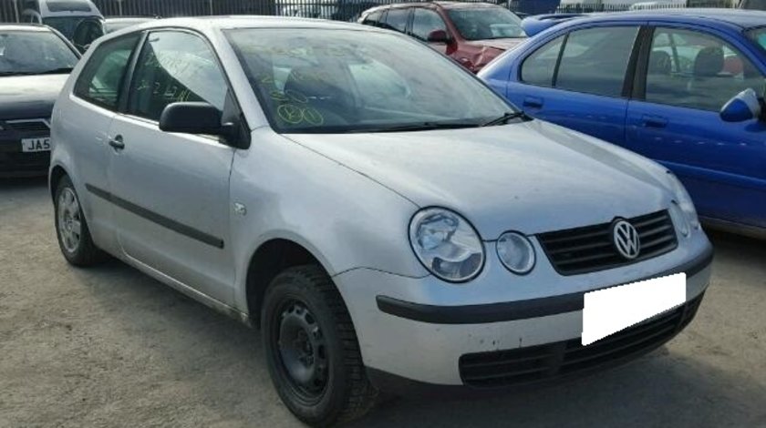 Dezmembrez VW POLO 9N an fabr. 2003, 1.2i 12 V