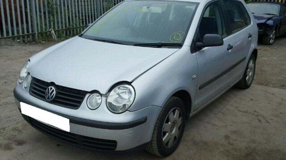 Dezmembrez VW POLO 9N an fabr. 2003, 1.4i 16V