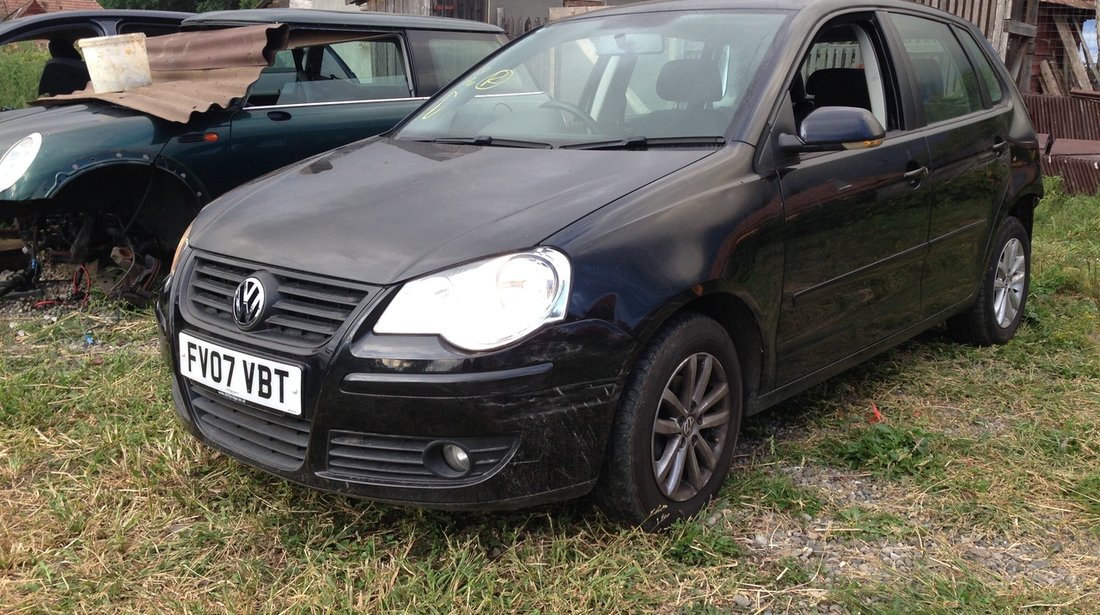 Dezmembrez VW Polo 9N3