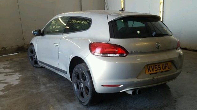 Dezmembrez Vw scirocco 2.0b