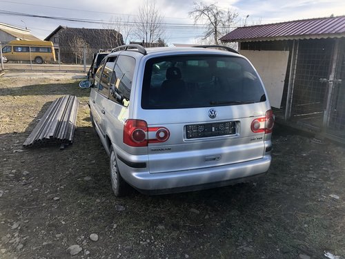 Dezmembrez VW Sharan 2,0 tdi 2006 cod motor BRT