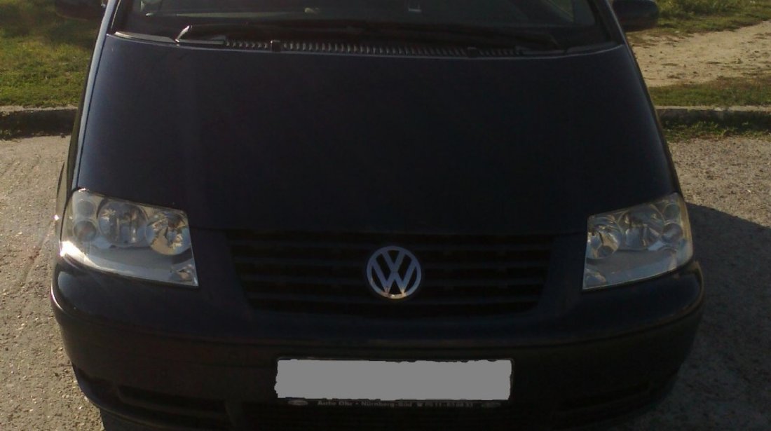 Dezmembrez vw sharan 2002