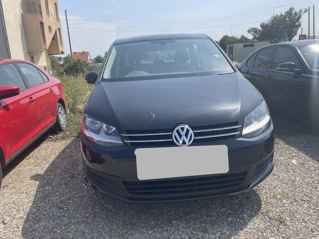 Dezmembrez VW Sharan (7N) 2.0 TDI 2014 CFFB