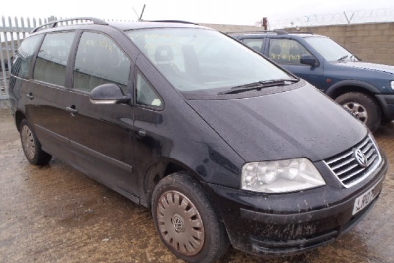 Dezmembrez Vw Sharan