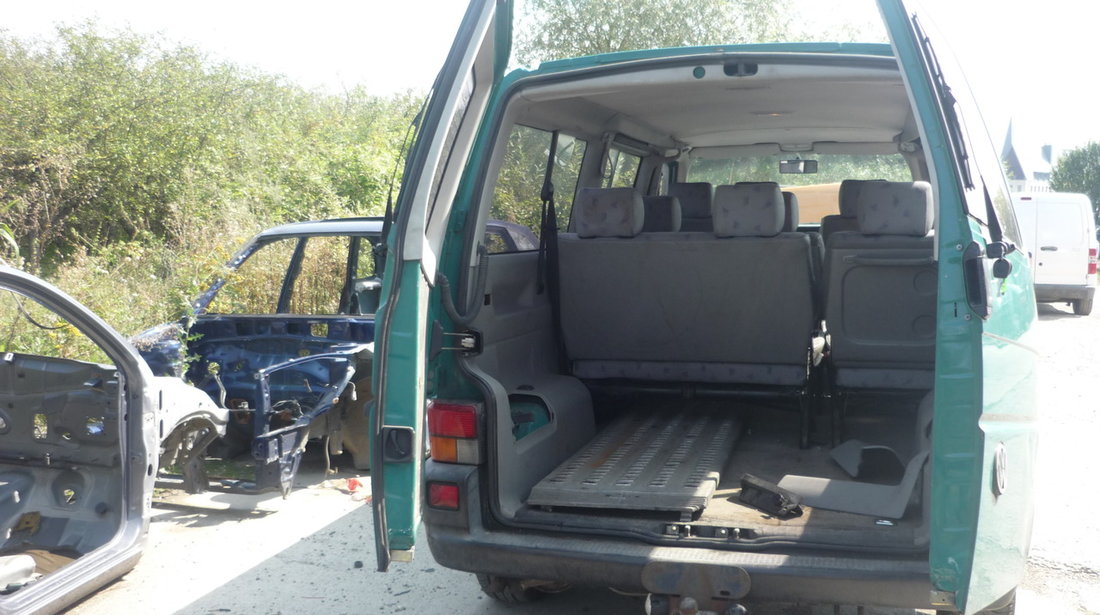 Dezmembrez VW T4 caravelle, 2.5 tdi