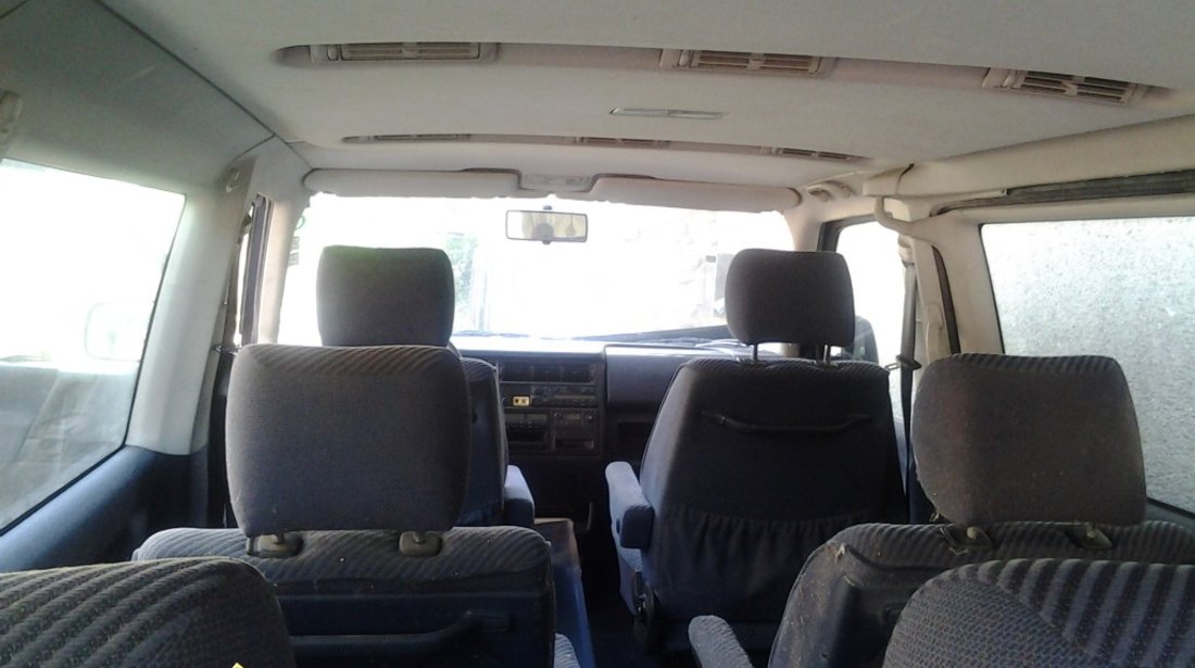 Dezmembrez Vw T4 Caravelle 2 5 TDI