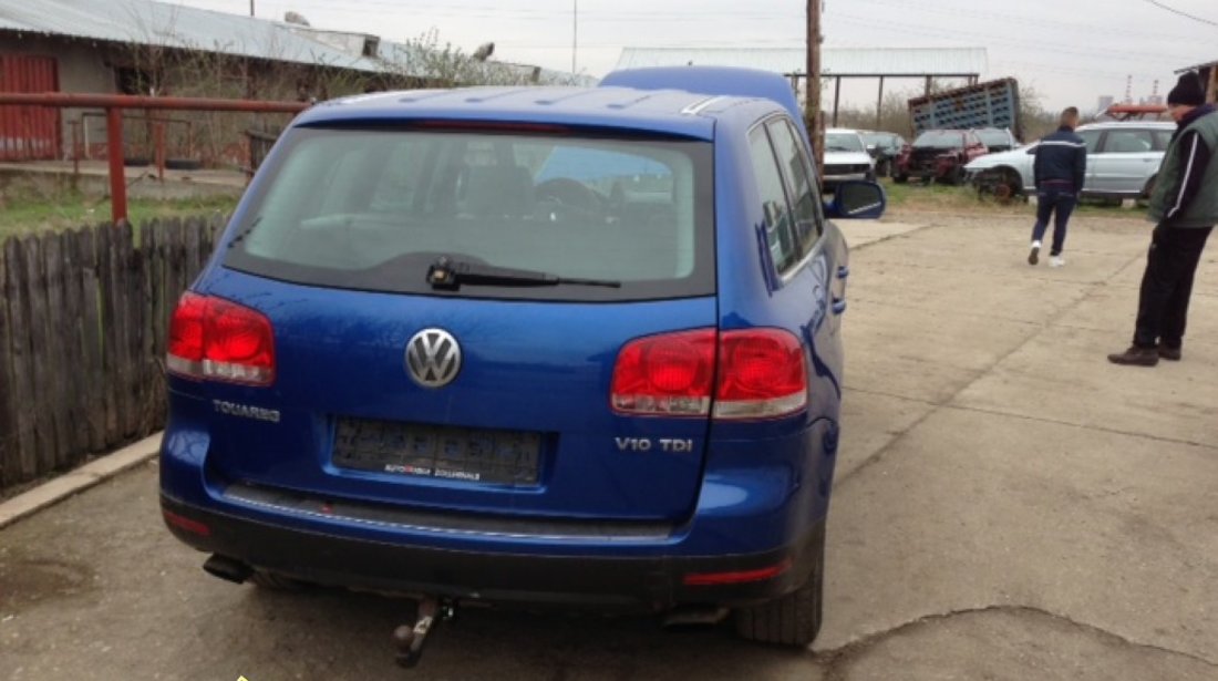 Dezmembrez vw touareg 2 5 TDI tip BAC