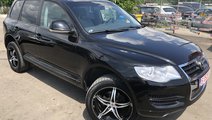 Dezmembrez VW Touareg 3,0 tdi 2009 BKS