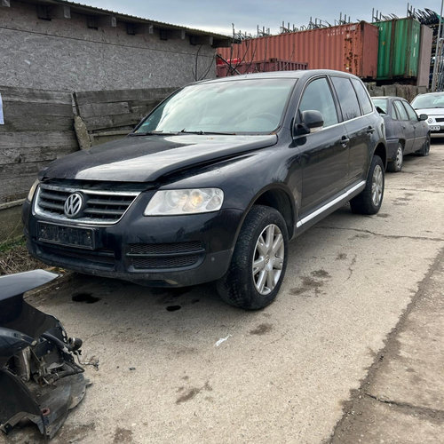 Dezmembrez VW TOUAREG (7L) 2002 - 2010 2.5 R5 TDI BAC ( CP: 174, KW: 128, CCM: 2461 ) Motorina