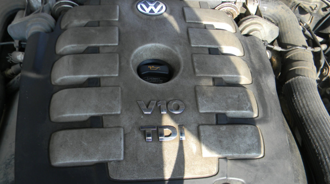 Dezmembrez VW TOUAREG (7L) 2002 - 2010 5.0 V10 TDI Motorina