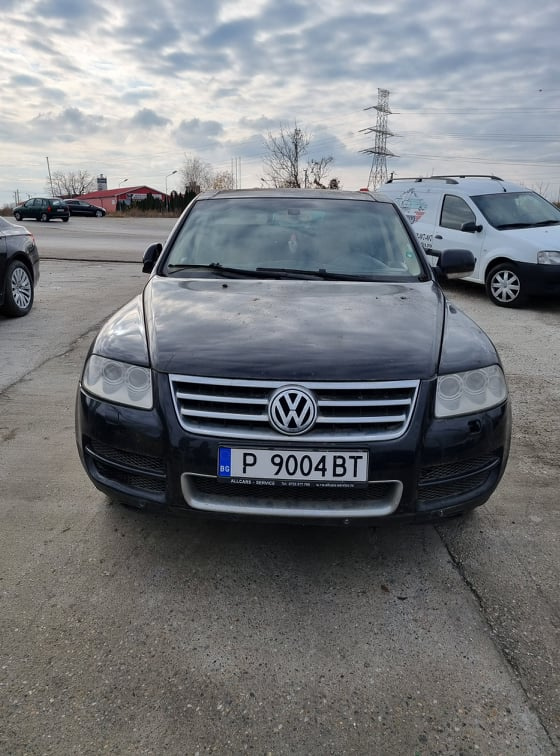 Dezmembrez Vw Touareg 7l 5.0 tdi AYH BLE 313 cai