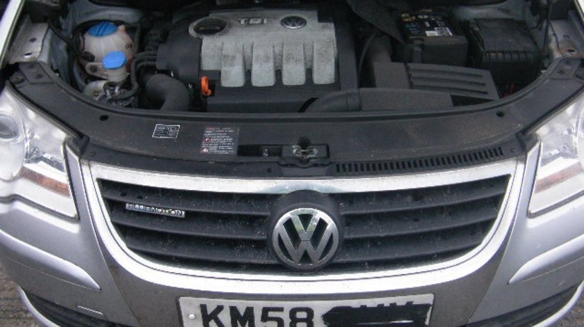 Dezmembrez Vw Touran 1.9tdi bls