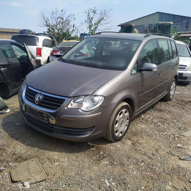 Dezmembrez VW TOURAN (1T) 2003 - 2010 1.4 TSI None( CP: None, KW: None, CCM: None ) Benzina