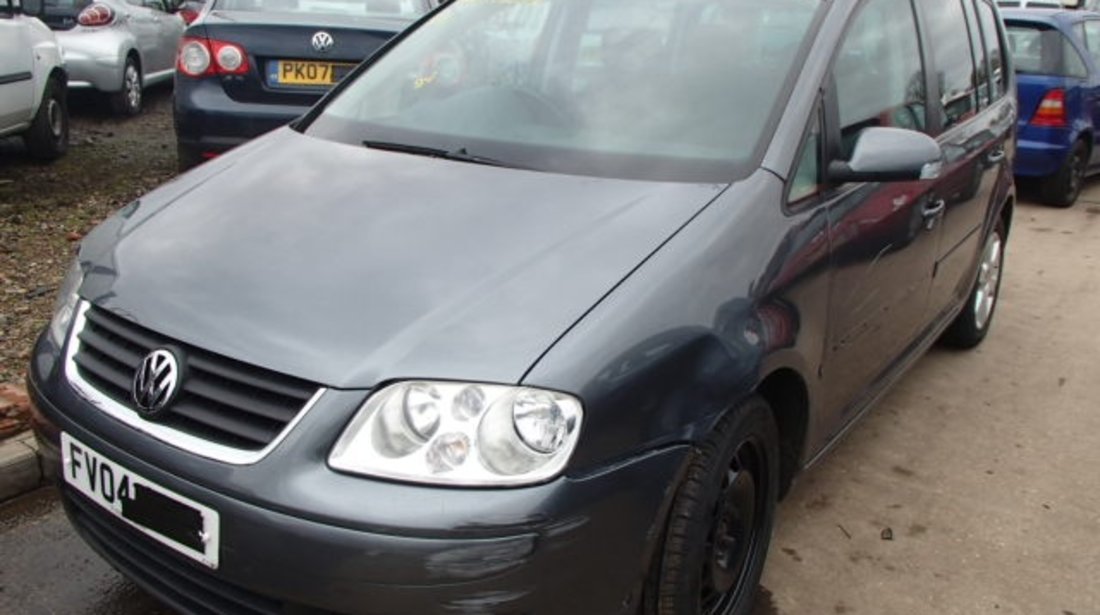 Dezmembrez Vw Touran, 2.0tdi, AZV