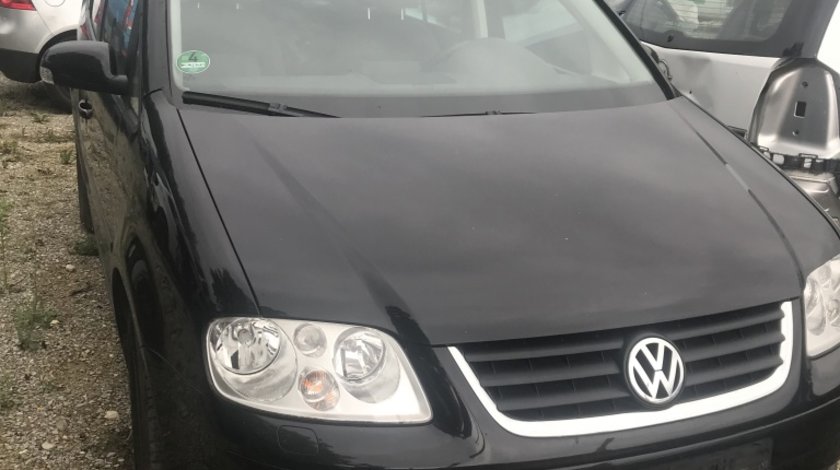 Dezmembrez Vw Touran