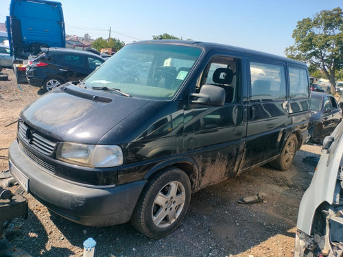 Dezmembrez VW TRANSPORTER Mk4 / T4 1990 - 2003 2.4 D AJA ( CP: 75, KW: 55, CCM: 2370 ) Motorina