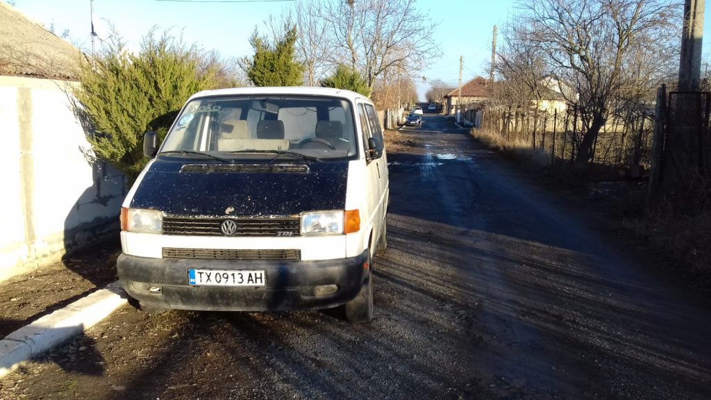 Dezmembrez VW TRANSPORTER Mk4 / T4 1990 - 2003 2.5 TDI ACV( CP: 102, KW: 75, CCM: 2461 ) Motorina