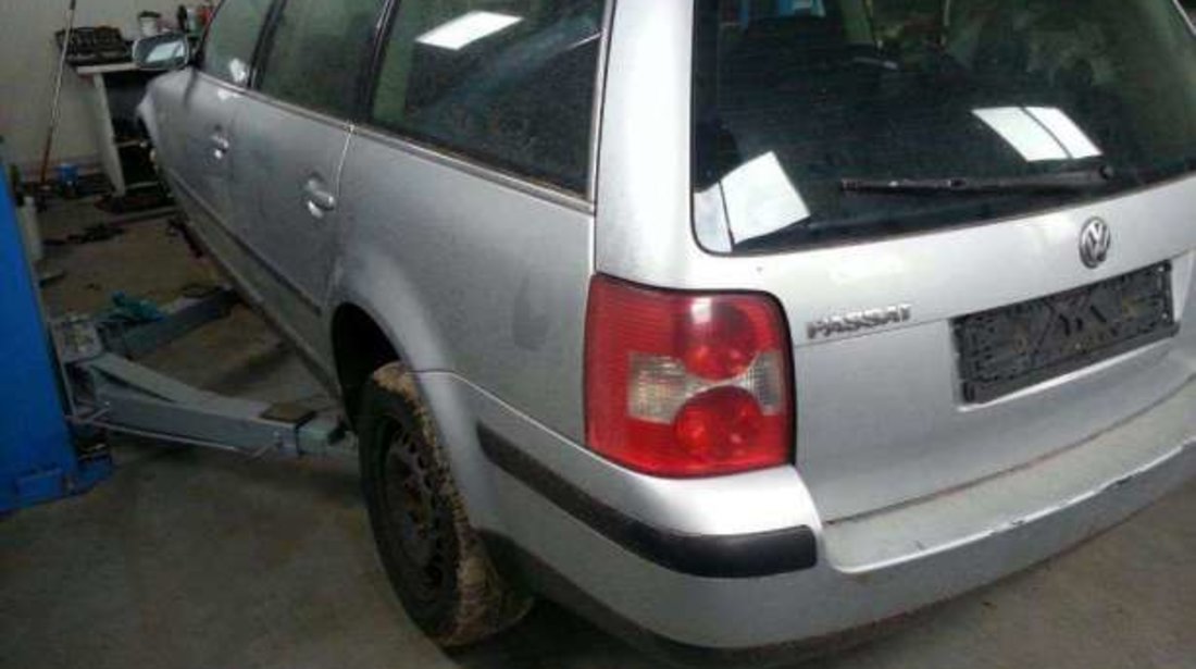 Dezmembrez wv passat 2003 , 1,9 tdi 131 cp