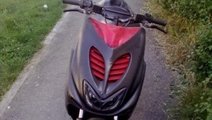 Dezmembrez Yamaha Aerox Piese Yamaha Aerox Mbk Nit...