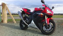 Dezmembrez Yamaha R1 2003