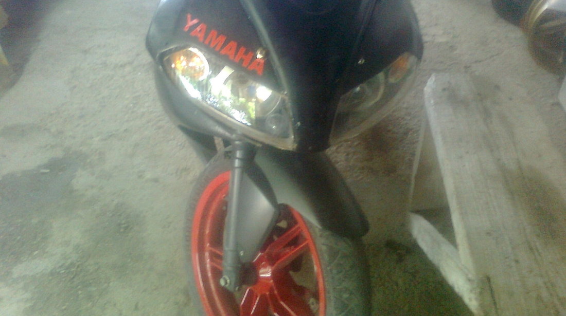 dezmembrez yamaha tzr 50